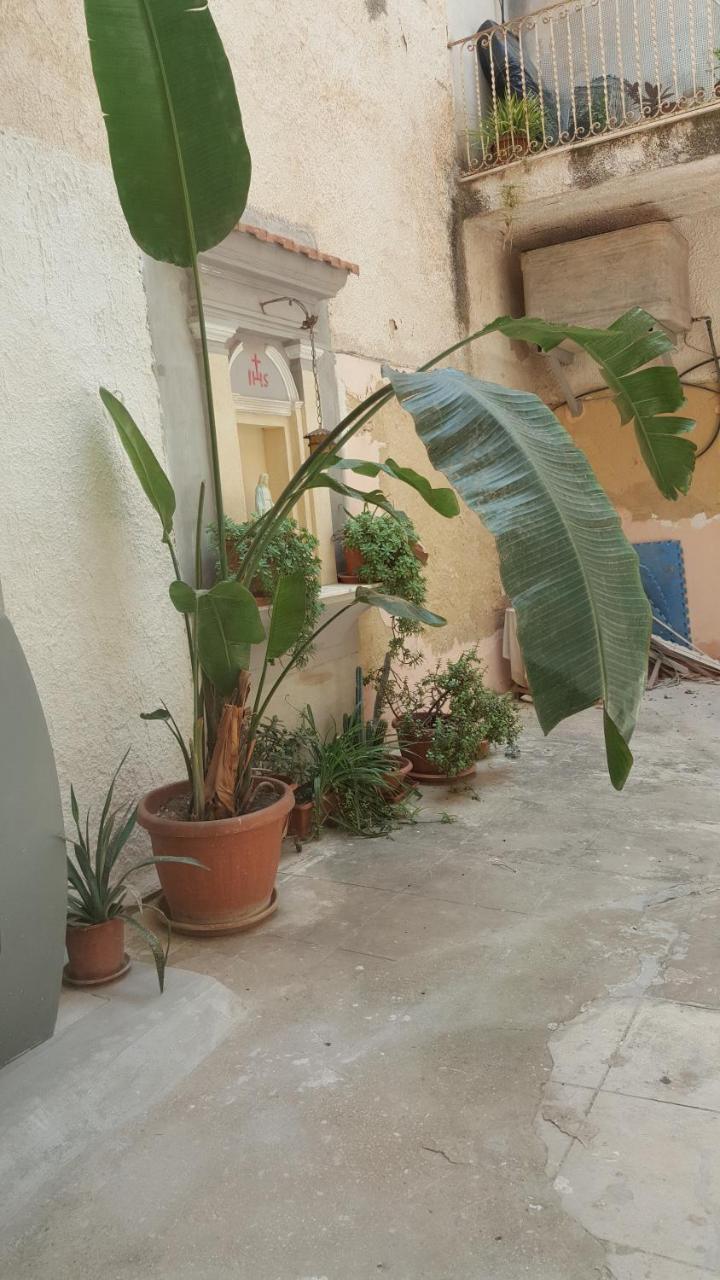 Casa Turismo "Madonna Del Paradiso" مازارا ديل فالو المظهر الخارجي الصورة