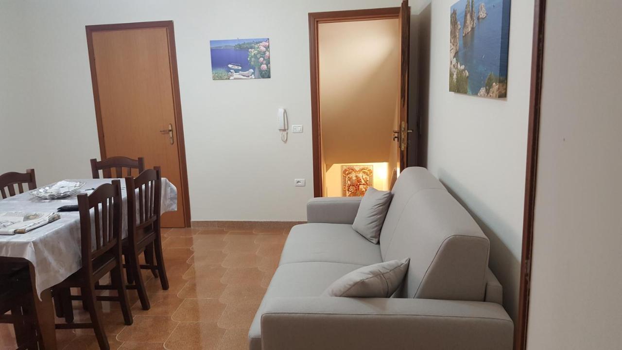 Casa Turismo "Madonna Del Paradiso" مازارا ديل فالو المظهر الخارجي الصورة